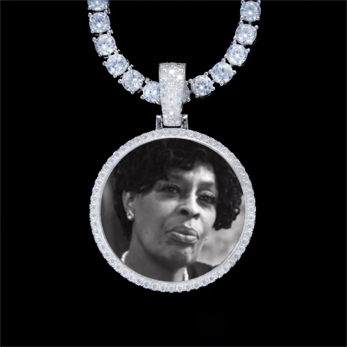 925S & VVS Moissanite 3D Circle Custom Picture Pendant