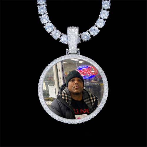 925S & VVS Moissanite 3D Circle Custom Picture Pendant
