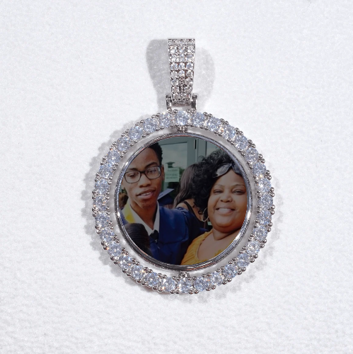 3D Spinning 2-Faced Custom Picture Pendant