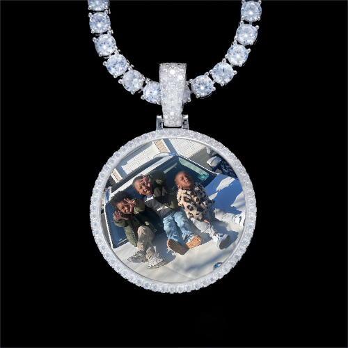 925S & VVS Moissanite 3D Circle Custom Picture Pendant