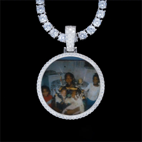 925S & VVS Moissanite 3D Circle Custom Picture Pendant