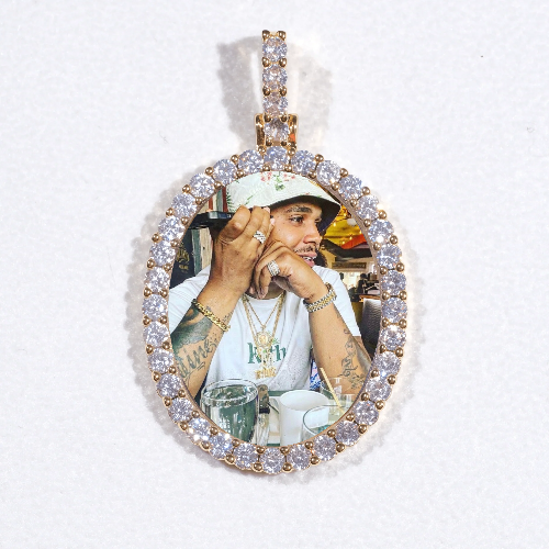 3D Oval Custom Picture Pendant