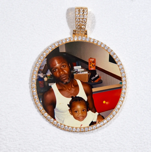 MEDIUM 3D CIRCLE CUSTOM PICTURE PENDANT