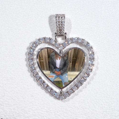 3D Spinning 2-Faced Heart Custom Picture Pendant