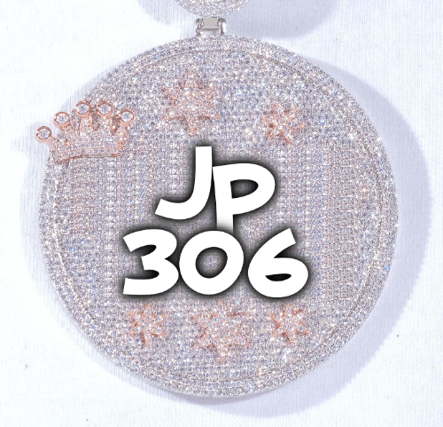 CUSTOM LETTER NECKLACE 3D BIG CROWN DISC