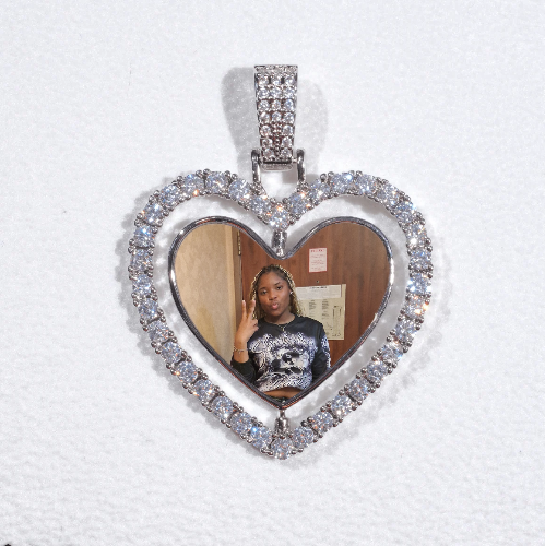 3D Spinning 2-Faced Heart Custom Picture Pendant