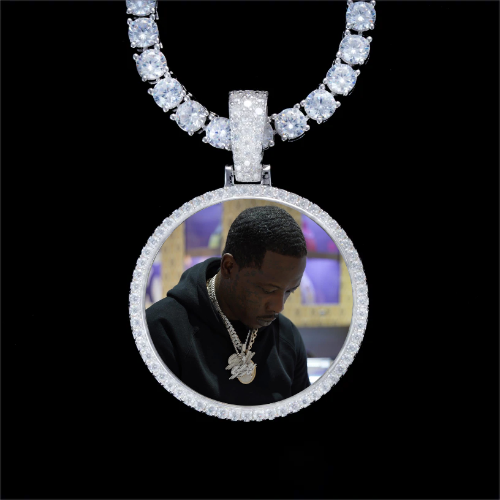 925S & VVS Moissanite 3D Circle Custom Picture Pendant
