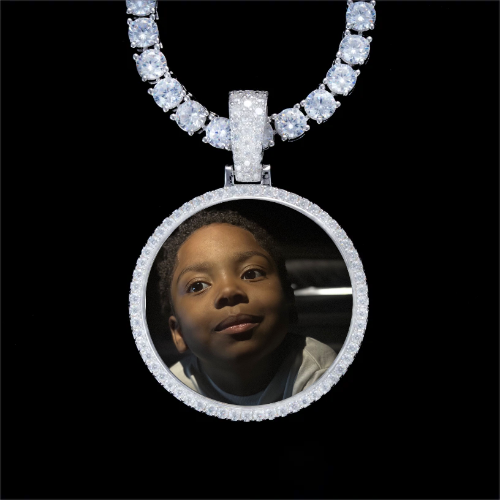 925S & VVS Moissanite 3D Circle Custom Picture Pendant