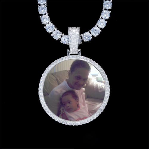 925S & VVS Moissanite 3D Circle Custom Picture Pendant