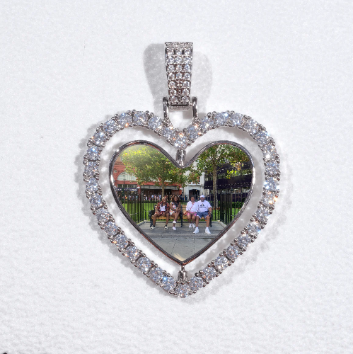 3D Spinning 2-Faced Heart Custom Picture Pendant