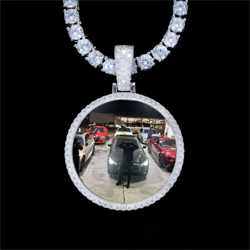 925S & VVS Moissanite 3D Circle Custom Picture Pendant