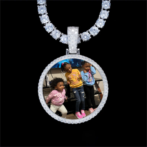 925S & VVS Moissanite 3D Circle Custom Picture Pendant