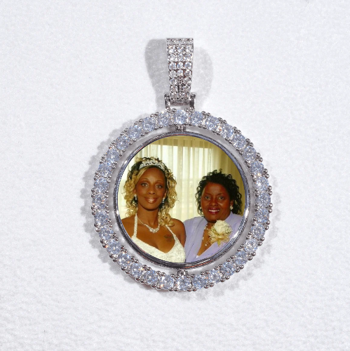 3D Spinning 2-Faced Custom Picture Pendant