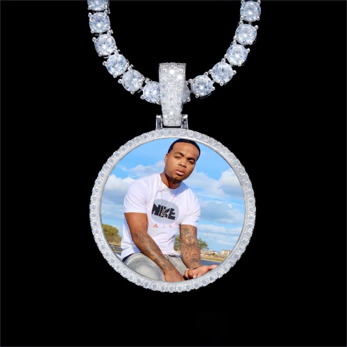 925S & VVS Moissanite 3D Circle Custom Picture Pendant