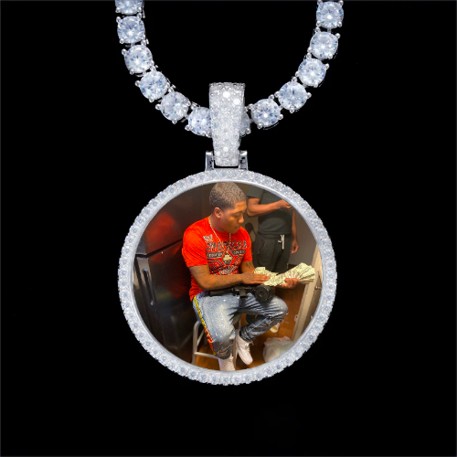 925S & VVS Moissanite 3D Circle Custom Picture Pendant