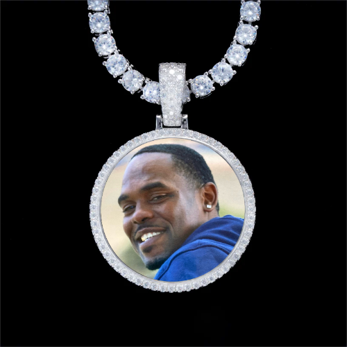 925S & VVS Moissanite 3D Circle Custom Picture Pendant