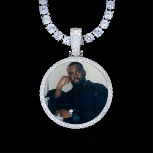 925S & VVS Moissanite 3D Circle Custom Picture Pendant