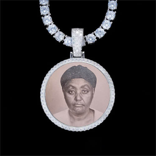 925S & VVS Moissanite 3D Circle Custom Picture Pendant