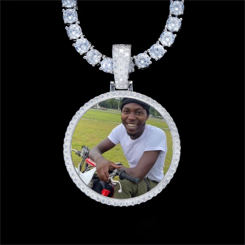 925S & VVS Moissanite 3D Circle Custom Picture Pendant