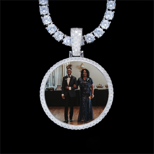 925S & VVS Moissanite 3D Circle Custom Picture Pendant