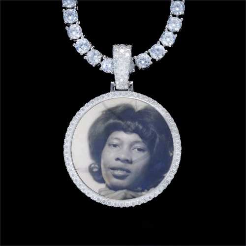 925S & VVS Moissanite 3D Circle Custom Picture Pendant