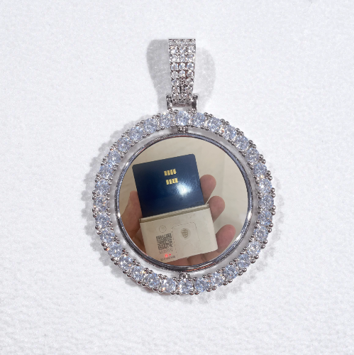 3D Spinning 2-Faced Custom Picture Pendant