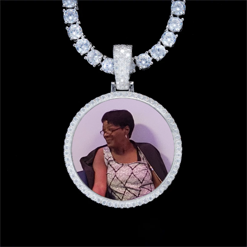 925S & VVS Moissanite 3D Circle Custom Picture Pendant