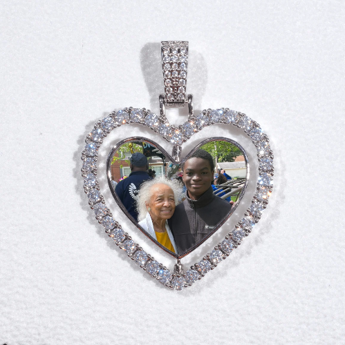 3D Spinning 2-Faced Heart Custom Picture Pendant