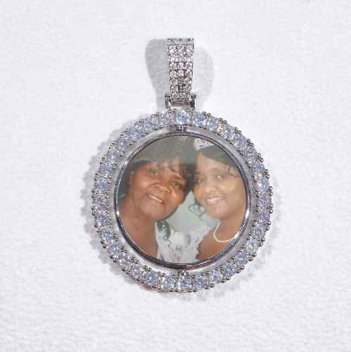 3D Spinning 2-Faced Custom Picture Pendant