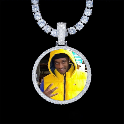 925S & VVS Moissanite 3D Circle Custom Picture Pendant