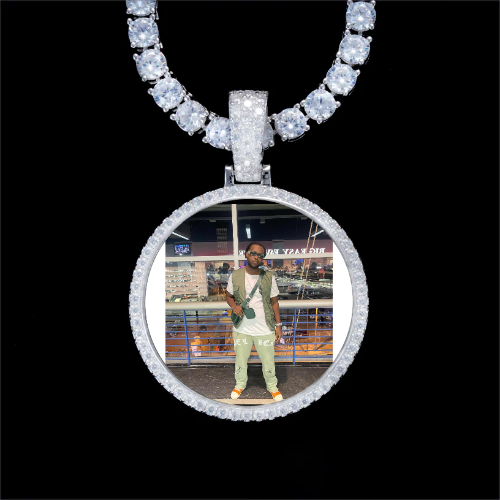925S & VVS Moissanite 3D Circle Custom Picture Pendant