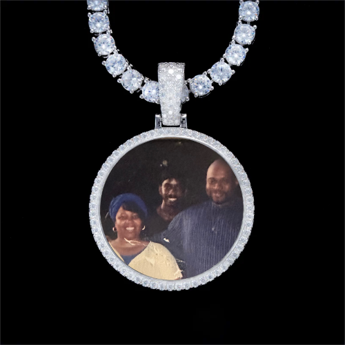 925S & VVS Moissanite 3D Circle Custom Picture Pendant