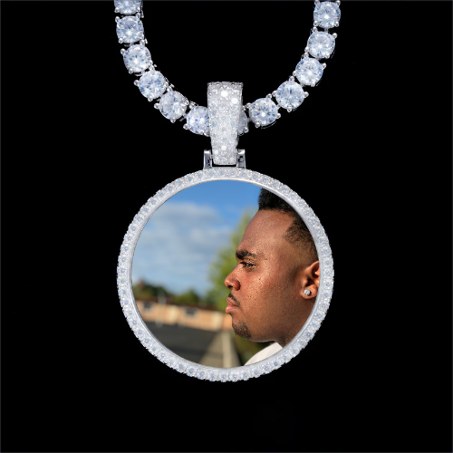 925S & VVS Moissanite 3D Circle Custom Picture Pendant