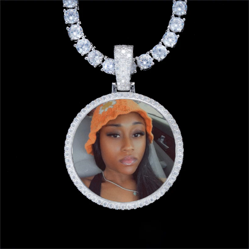 925S & VVS Moissanite 3D Circle Custom Picture Pendant