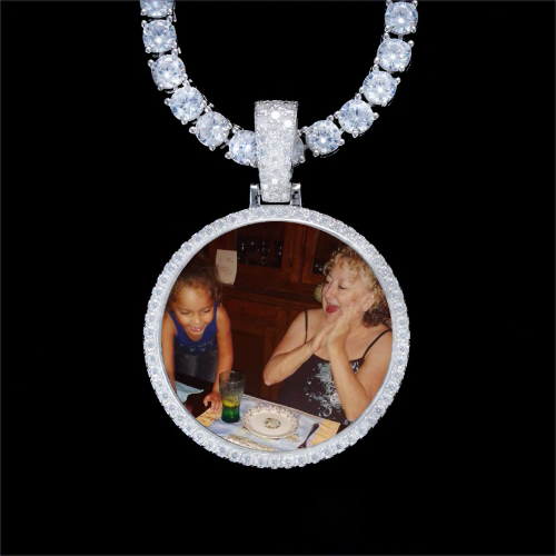 925S & VVS Moissanite 3D Circle Custom Picture Pendant