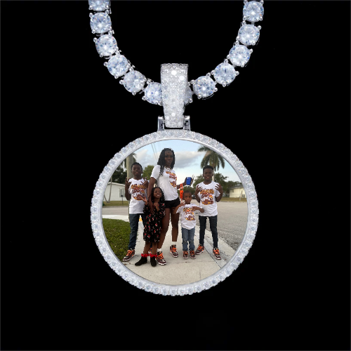 925S & VVS Moissanite 3D Circle Custom Picture Pendant