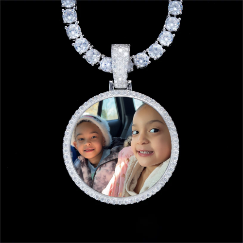 925S & VVS Moissanite 3D Circle Custom Picture Pendant