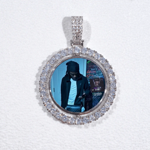 3D Spinning 2-Faced Custom Picture Pendant
