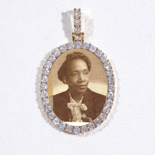 3D Oval Custom Picture Pendant