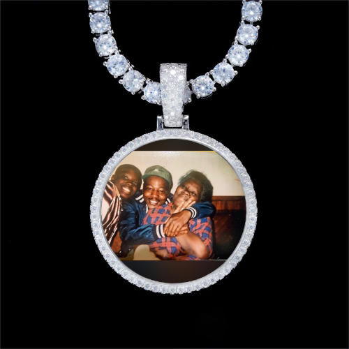 925S & VVS Moissanite 3D Circle Custom Picture Pendant