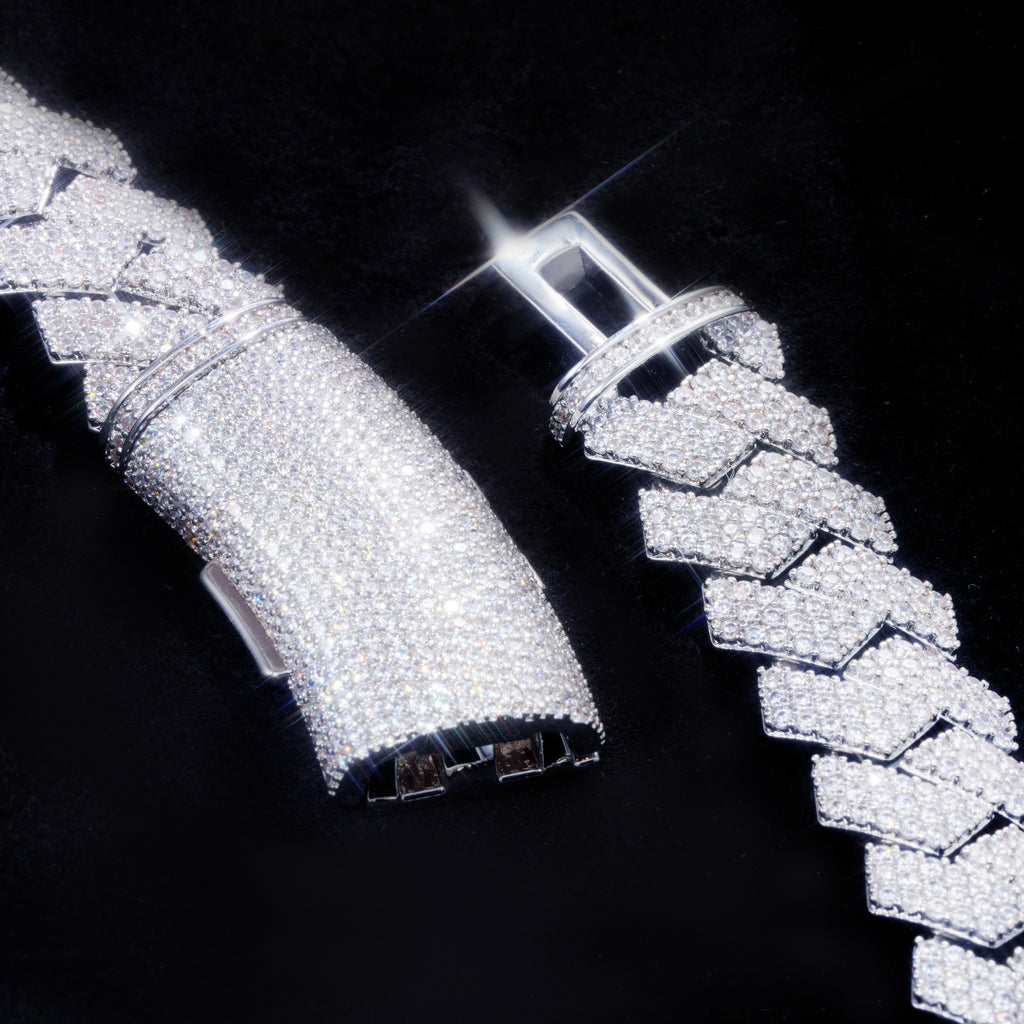 16MM 3-ROW CURVED CLASP PRONG CUBAN CHAIN