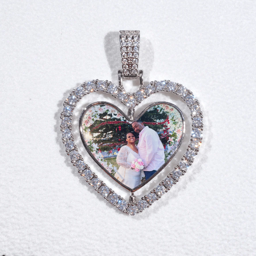 3D Spinning 2-Faced Heart Custom Picture Pendant