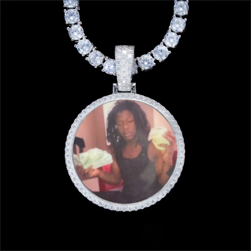925S & VVS Moissanite 3D Circle Custom Picture Pendant