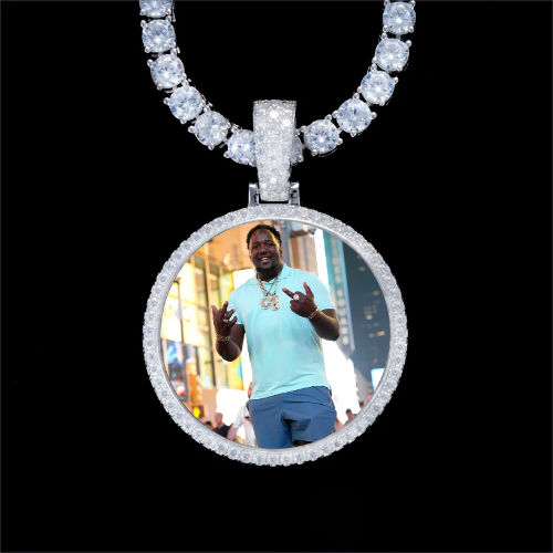 925S & VVS Moissanite 3D Circle Custom Picture Pendant