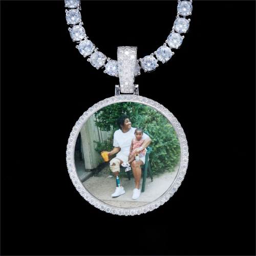 925S & VVS Moissanite 3D Circle Custom Picture Pendant