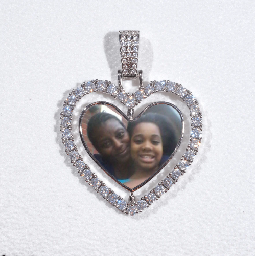 3D Spinning 2-Faced Heart Custom Picture Pendant