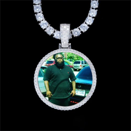 925S & VVS Moissanite 3D Circle Custom Picture Pendant