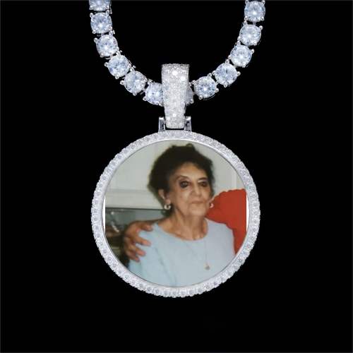 925S & VVS Moissanite 3D Circle Custom Picture Pendant