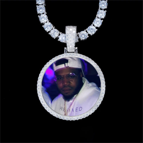 925S & VVS Moissanite 3D Circle Custom Picture Pendant