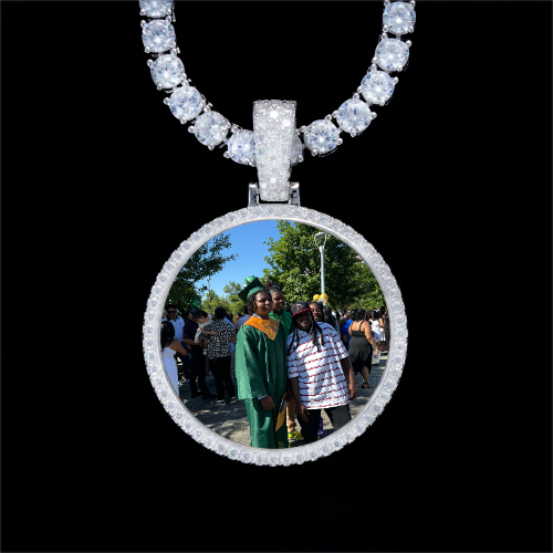 925S & VVS Moissanite 3D Circle Custom Picture Pendant